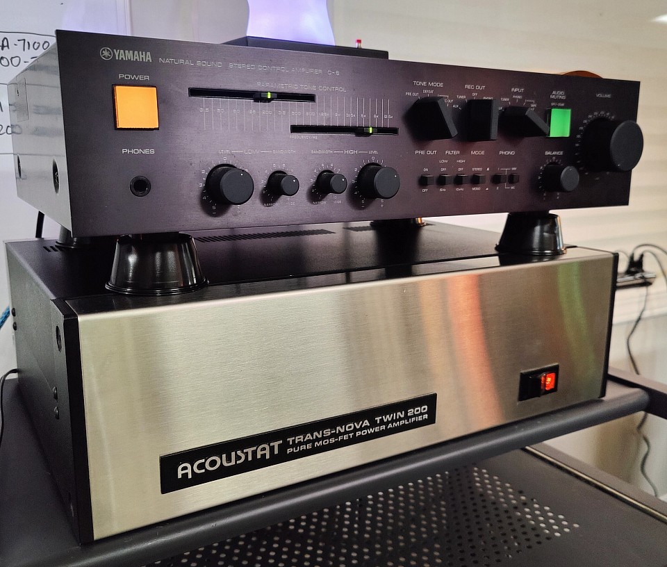 Acoustat Twin 200 amp and Yamaha C-6 preamp