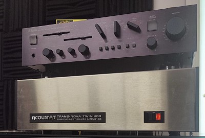 Acoustat Trans Nova Twin 200  (shown with Yamaha C2 preamp - not included)