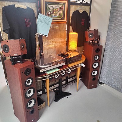 Axiom system (complete w/ original boxes)