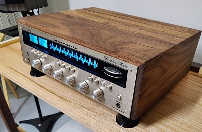 walnut cover shown on Marantz 2270