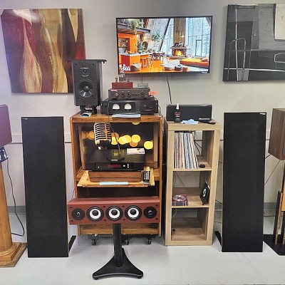 Magnepan MMG  (powered by Carver TFM-35 amp)