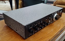 Advent Model 300