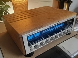 Marantz 4270 (shown with optional walnut cover)