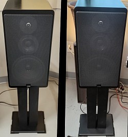 Canton Karat 40 (black iron stands included)