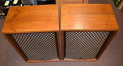 Sansui SP-2500