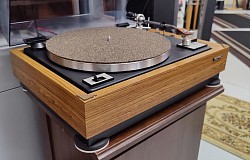 Rotel RP-1000