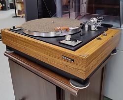 Rotel RP-1000