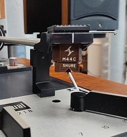 Dual 1218 (NOS Shure N44c stylus)